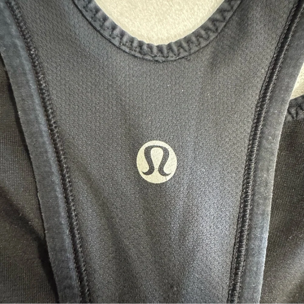 Lululemon Black Sleeveless Tank Top